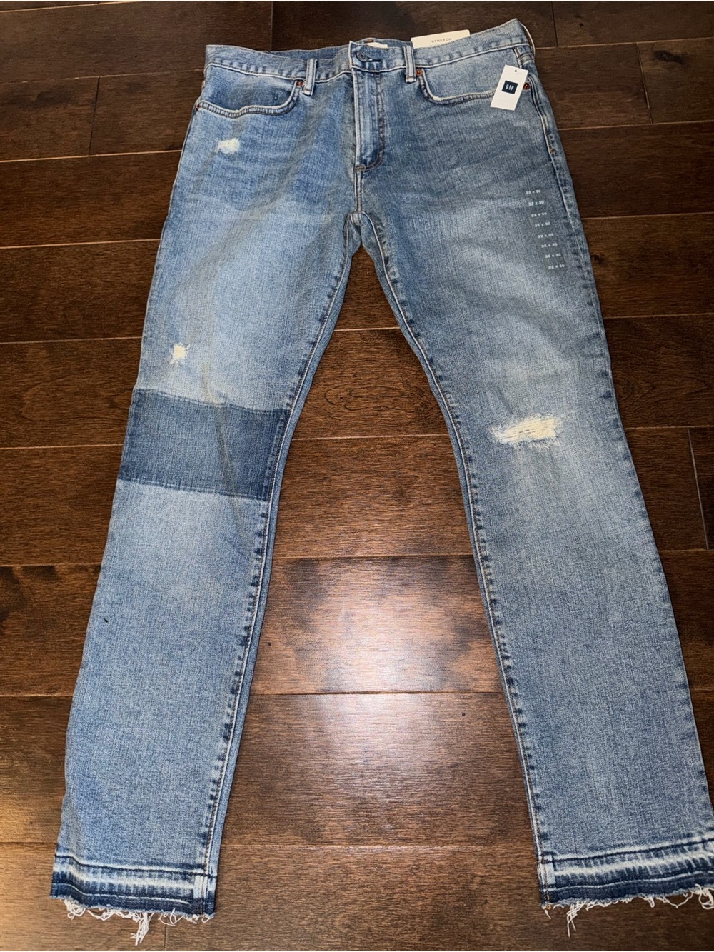 Gap 1969 Men’s Skinny Distressed Jeans Light Wash Size 32 x 30 NWT